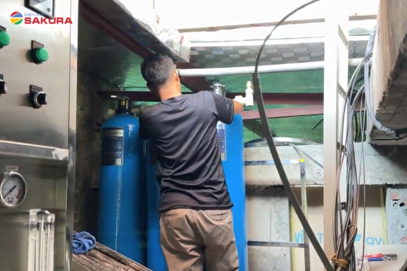 Kỹ thuật Sakura thực hiện lắp đặt hệ thống trong không gian hạn chế